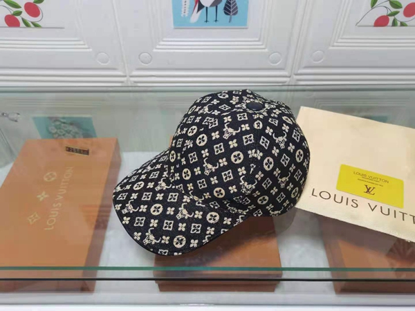 ブランド帽子正面デザイン